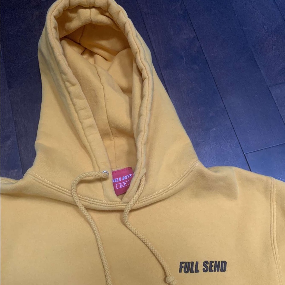 Men’s size small nelk hoodie